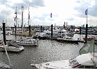 Hamburger City-Hafen, Anlaufstelle für alle Segel- und Motoryachten. Von hier ist der Besuch ins HH-Zentrum und zur Hafen-City nah und beqem. : Segelyachten, Motorboote